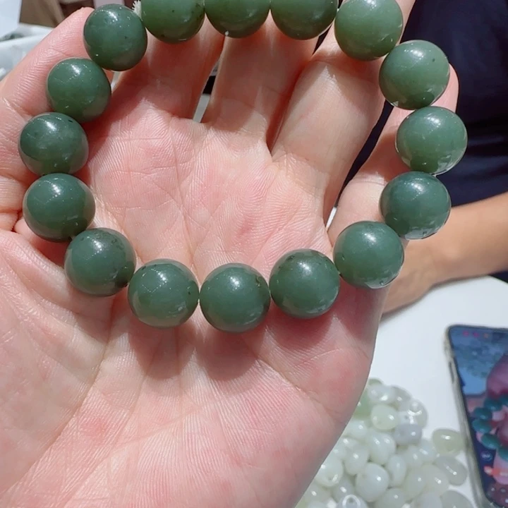 未镶嵌手链和田玉745