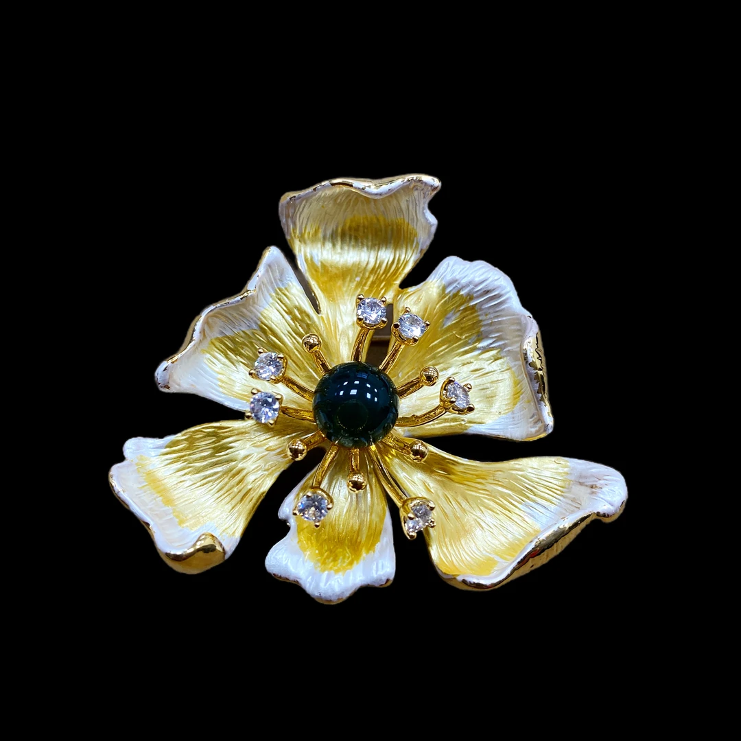 V9901蓝珀胸针孤品