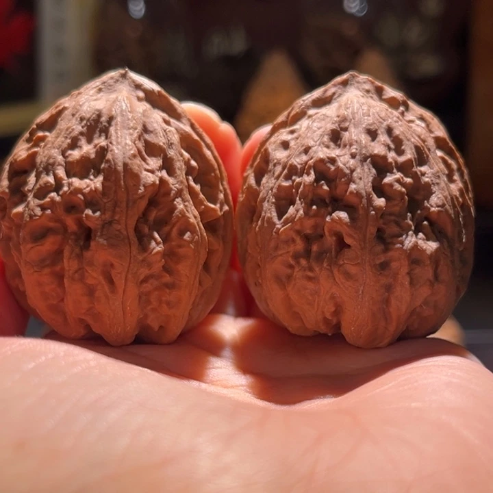 文玩核桃吊坠凹底馒头67