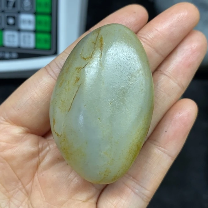 未镶嵌和田玉（糖玉）挂件