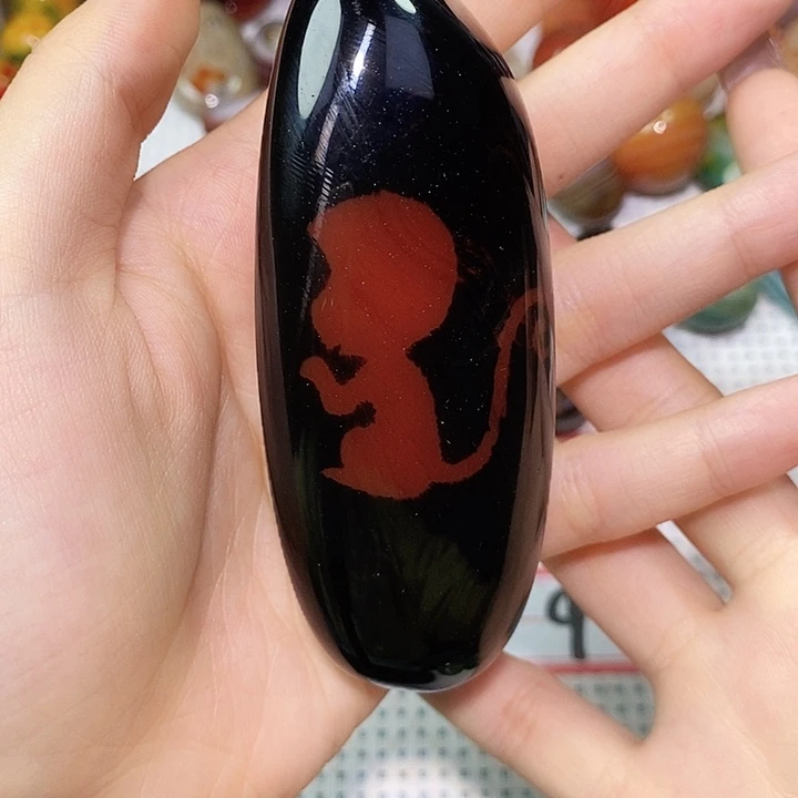 天***运玛瑙/玉髓未镶嵌珠宝奇石
