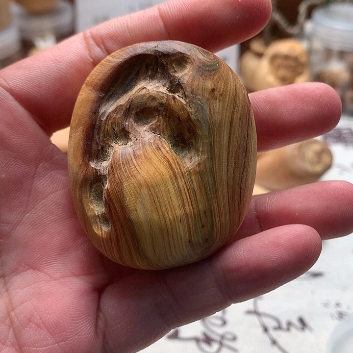 不***膀檀香木手工原创小把件