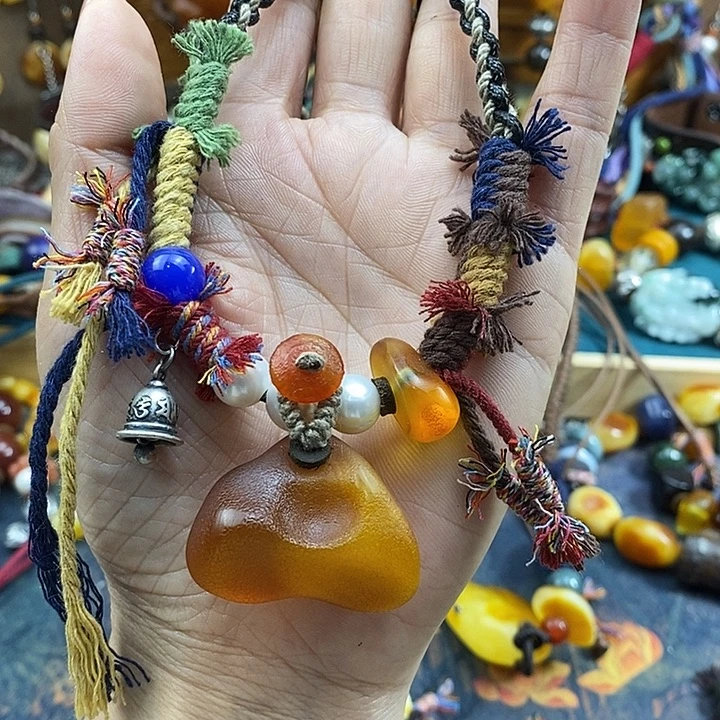 梁***垚蜜蜡未镶嵌项链项链