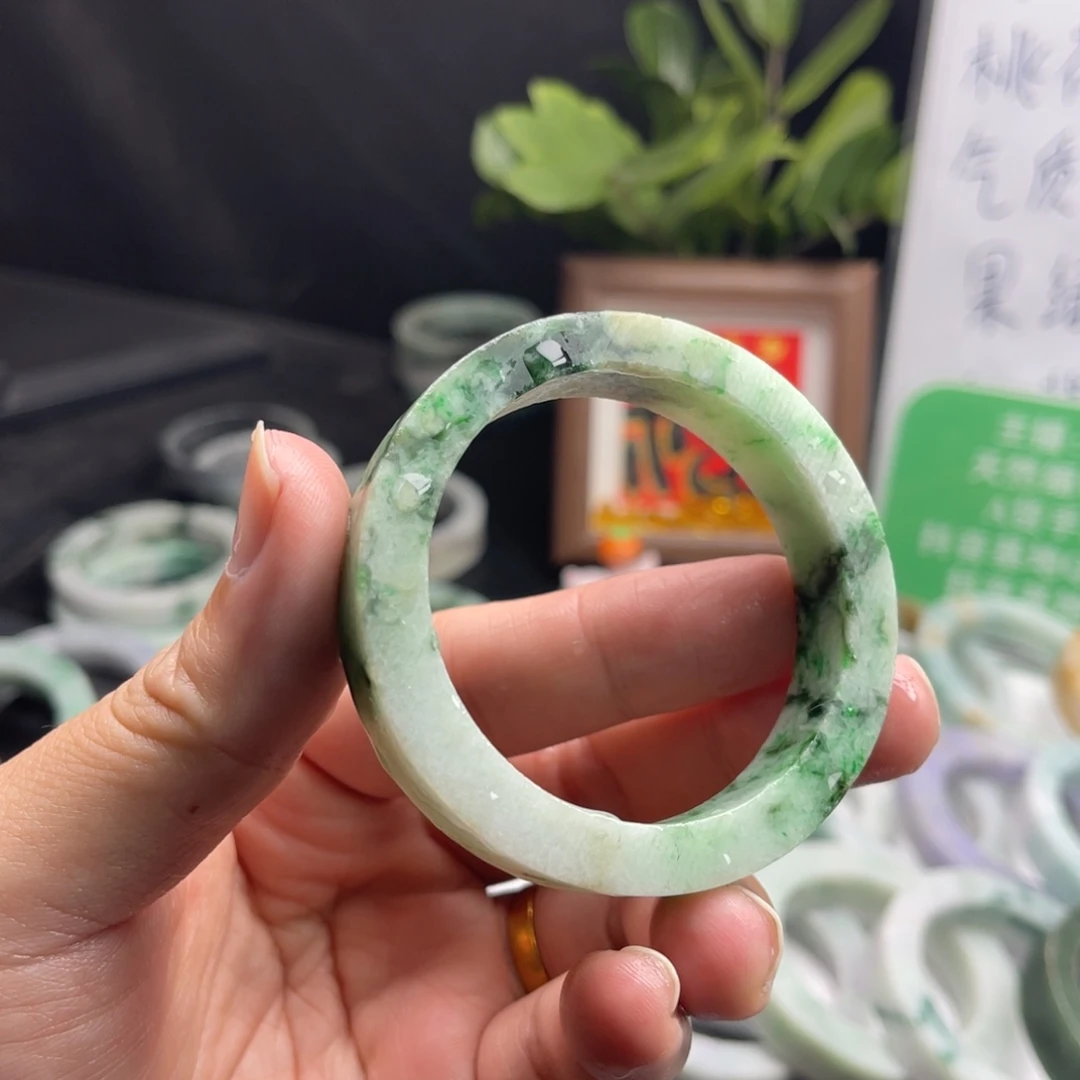 定制翡翠未镶嵌天然缅甸翡翠A货