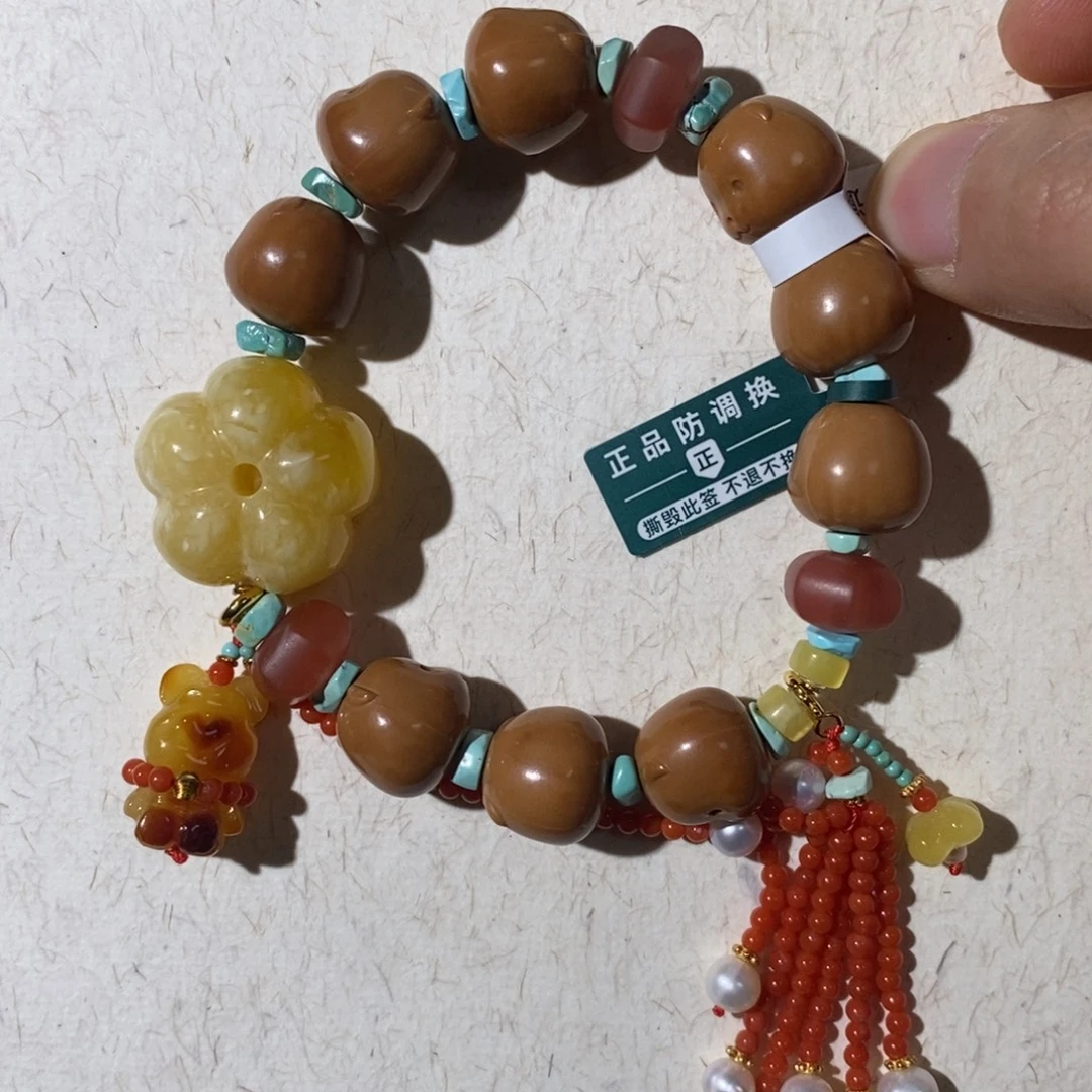琥珀未镶嵌颈饰蜜蜡小花手链
