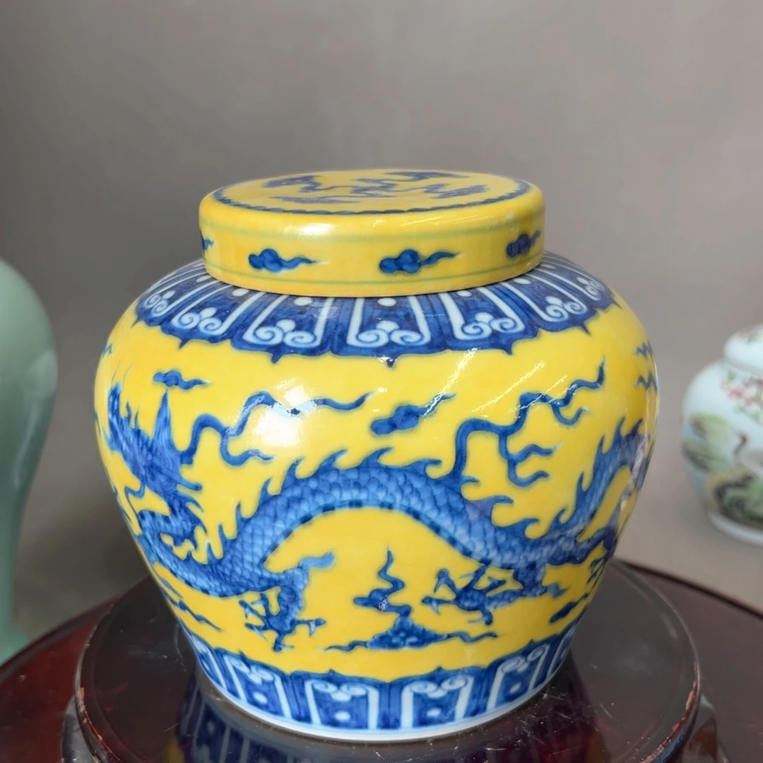 摆件夷***人青花罐全品相