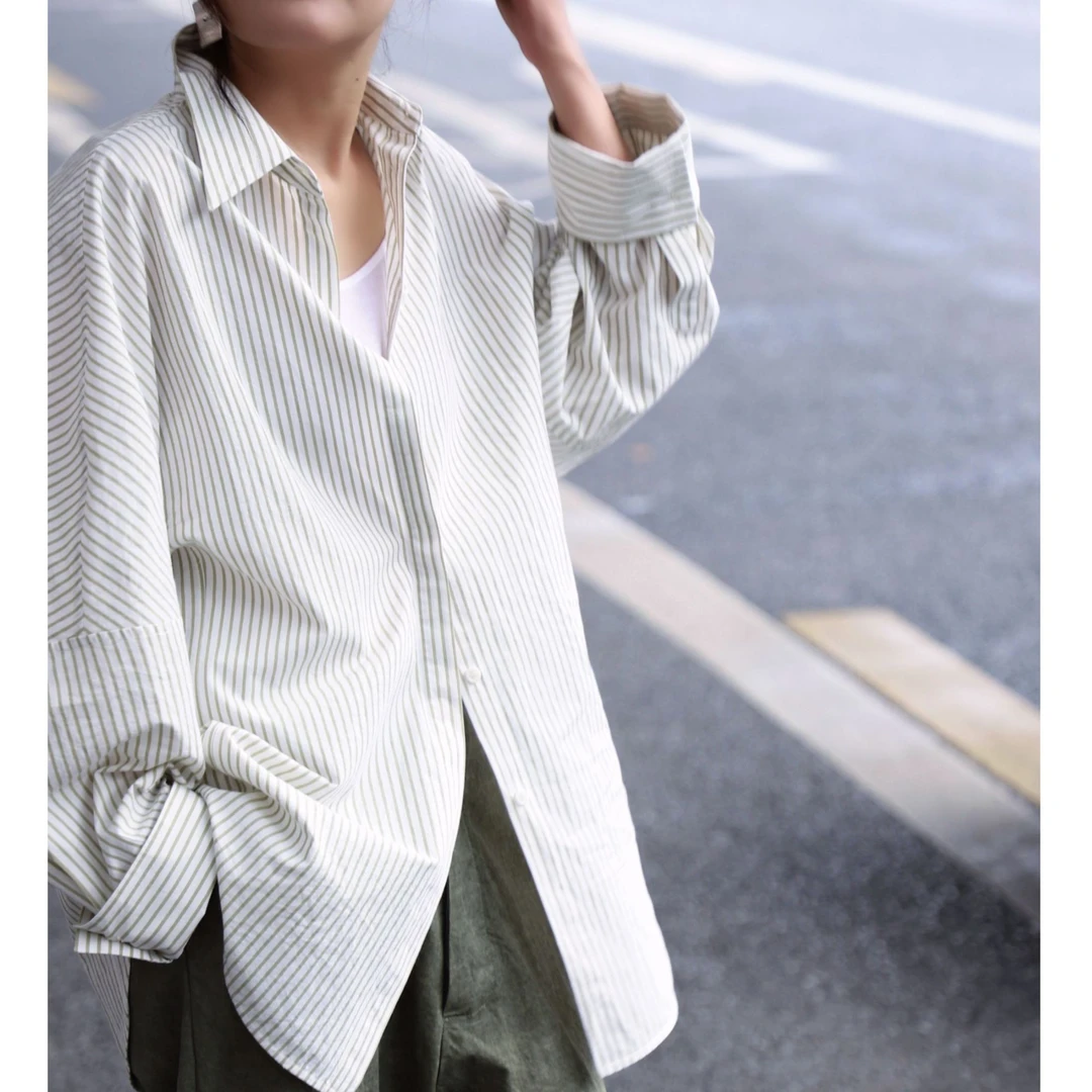 Li Wang/里望2025设计师款 棉麻四季港风条纹松弛感宽松长袖衬衫