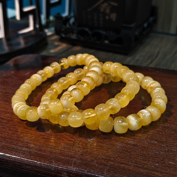 【书记甄选】天然蜜蜡老型单圈手链 多样性发一件 约8mm A083