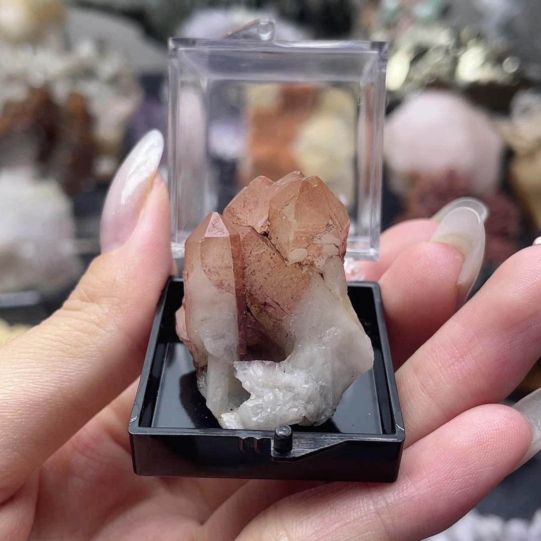 红皮晶簇萤石（处理）