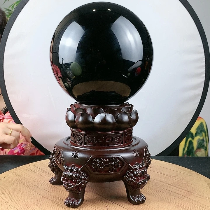 石材黑水晶球直径20带高档底座