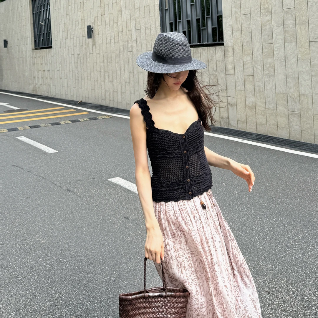 ROMI STUDIO“纵横交织”黑色全棉复古钩针编织镂空背心 RWCRSZ3441