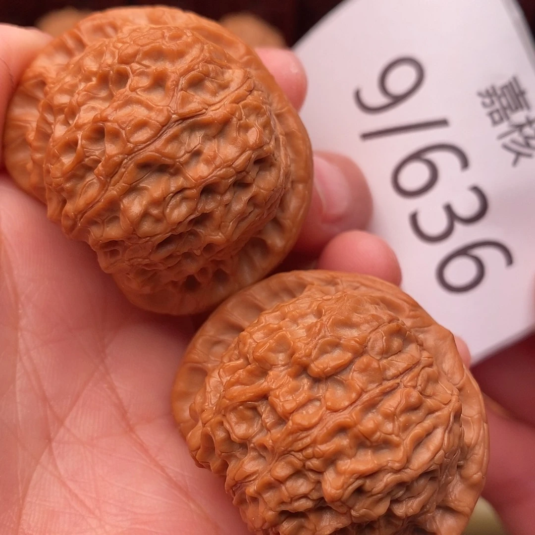 l***e把件文玩核桃40血麒麟