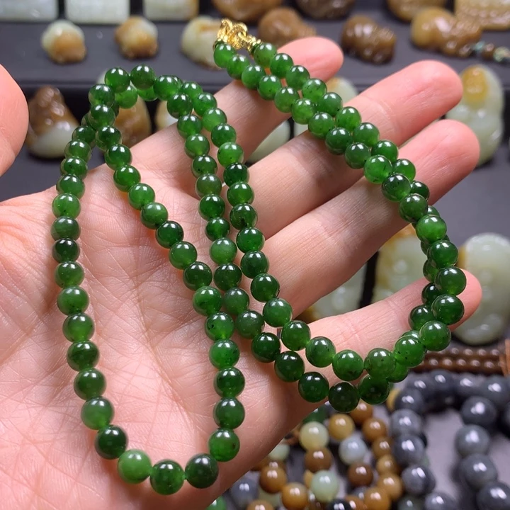 和田玉未镶嵌项链