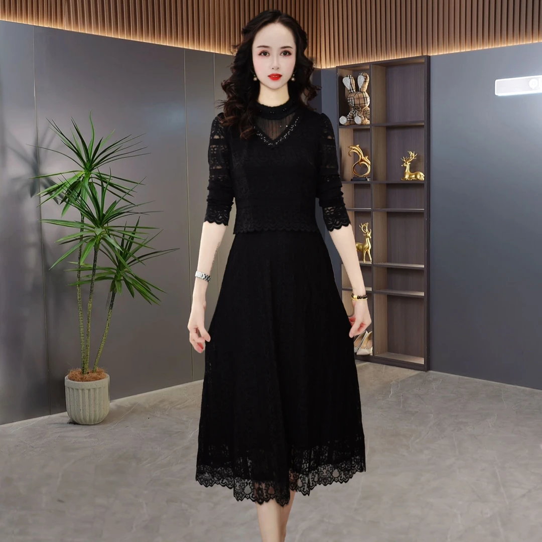 【QM直播专享】2025秋季轻奢气质女士黑色显瘦百搭打底连衣裙M-4XL
