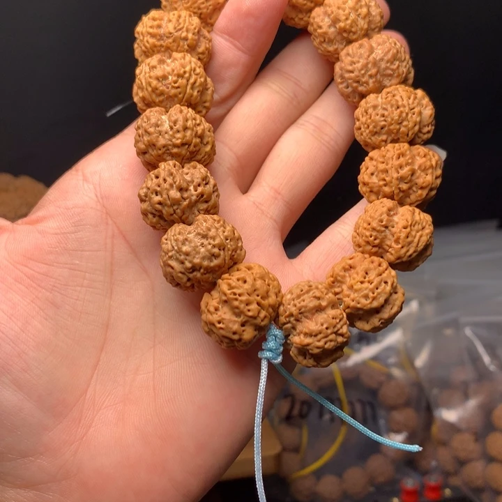 吊坠金刚菩提深沟梅花平头平尾全品22mm