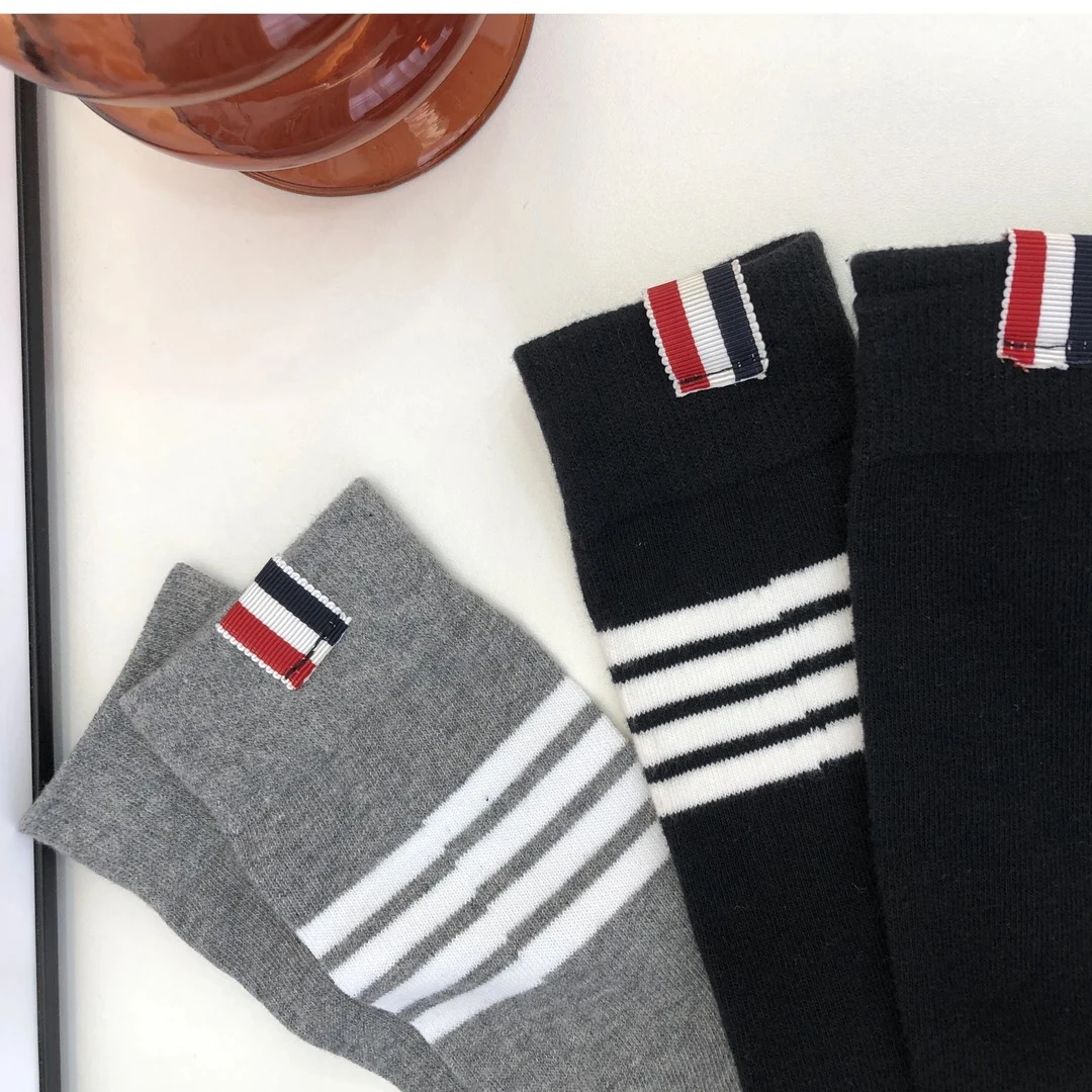女童男童袜子条纹黑白中筒四季穿潮袜白色中筒袜均码中性筒袜百搭
