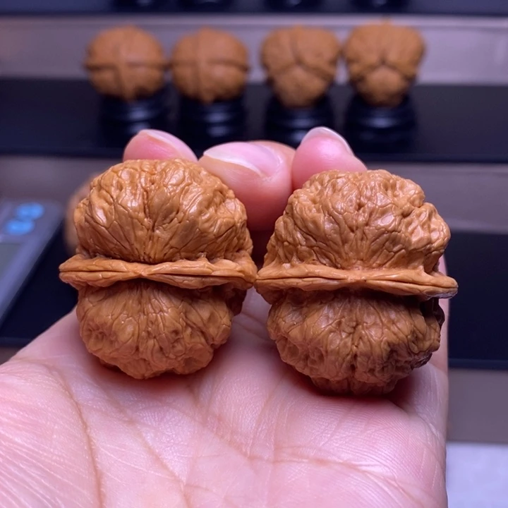 把件文玩核桃龙鳞舍利疙瘩包31