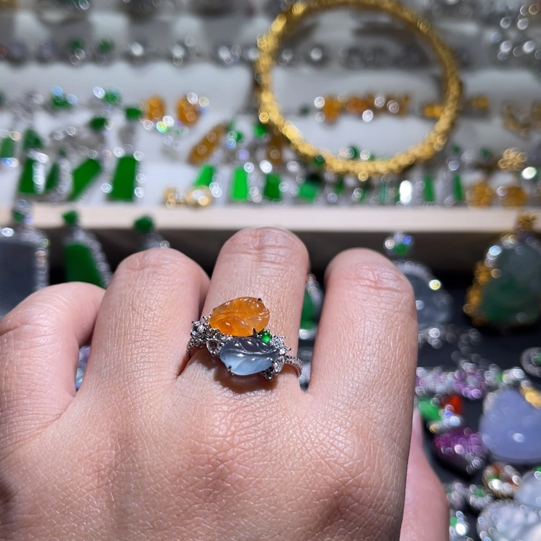 翡翠戒指18K金镶嵌叶子戒指