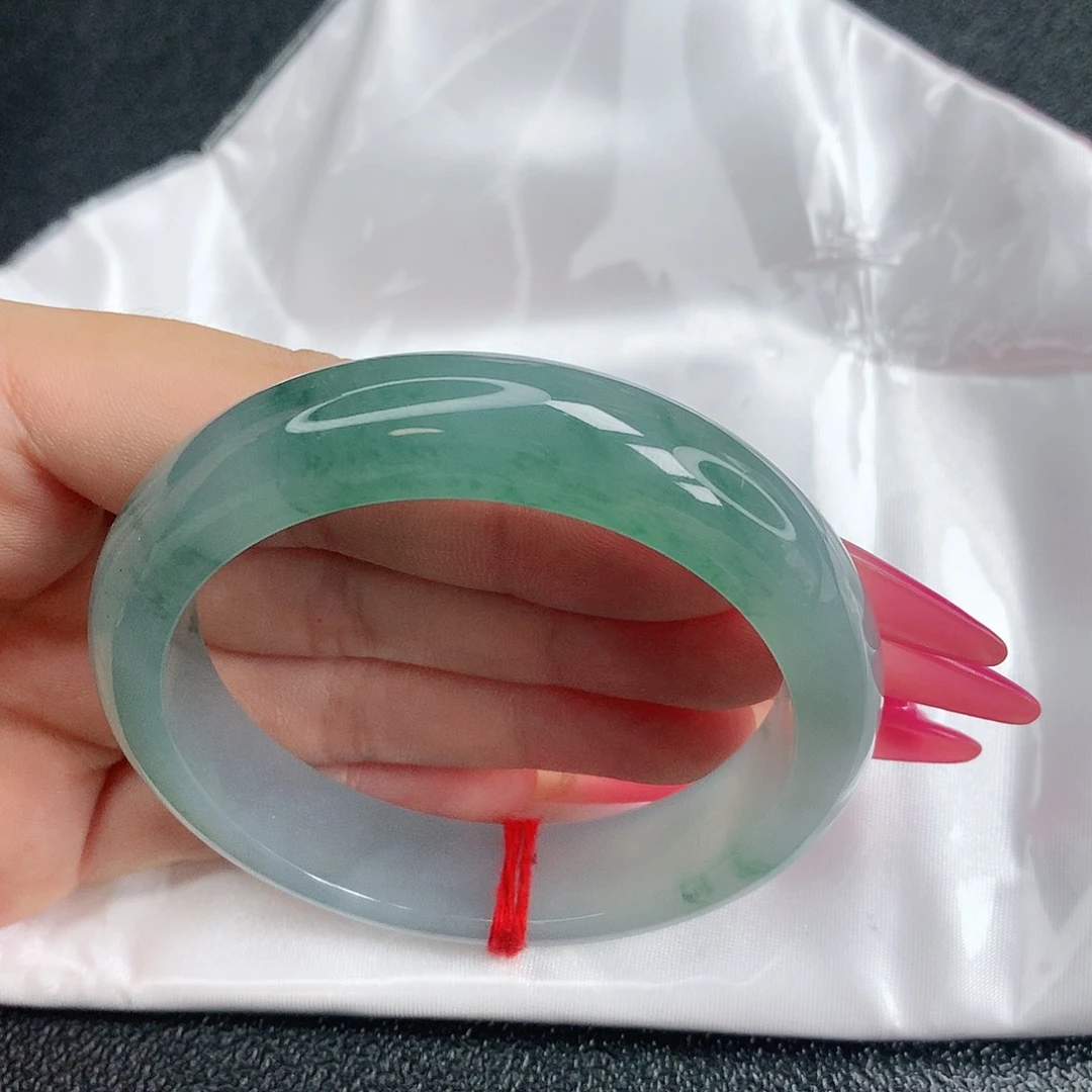 【闪购商品】未镶嵌手镯翡翠，53