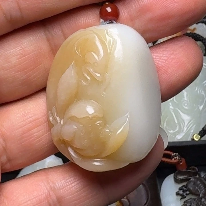 未镶嵌和田玉挂件