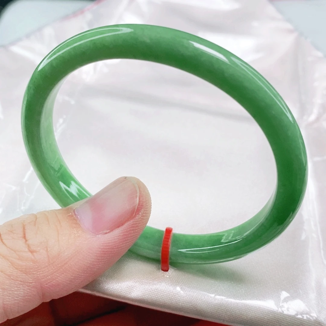 未镶嵌手镯翡翠52圈口贵妃完整