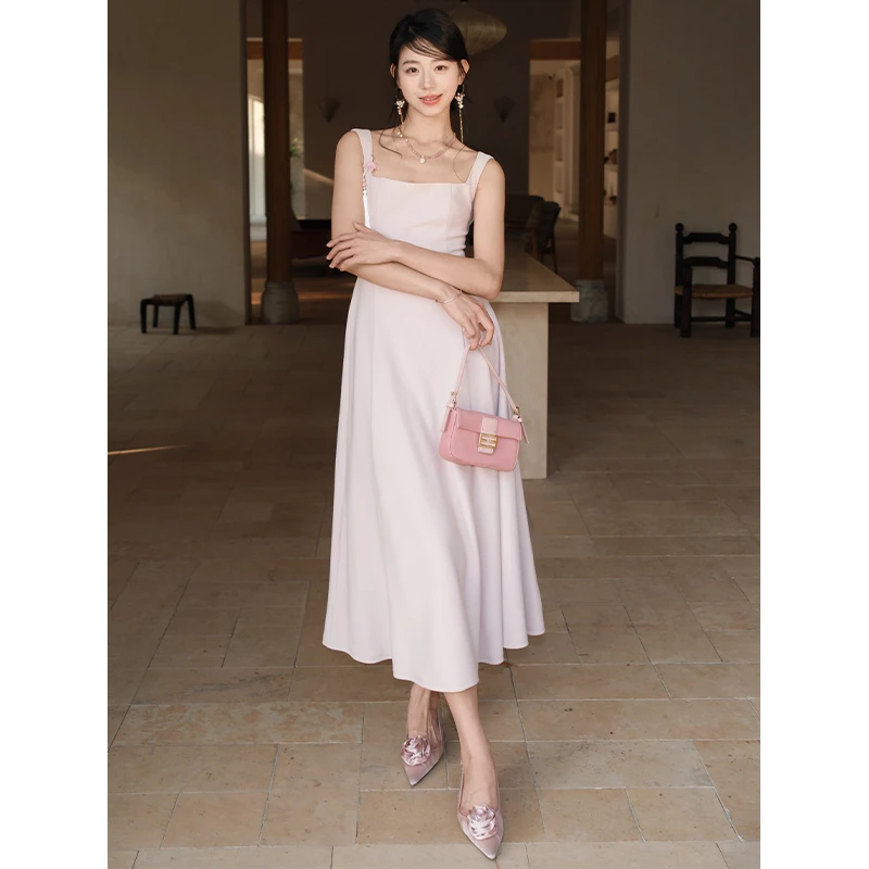 《春日樱》法式优雅收腰后拉链大裙摆背带连衣裙彼得潘大叔