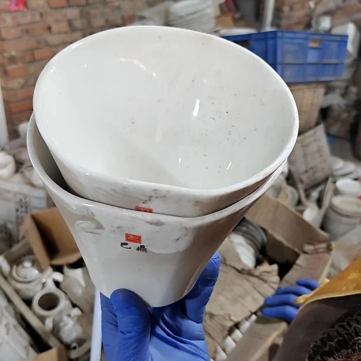 摆件陶瓷盘子碗啥都有