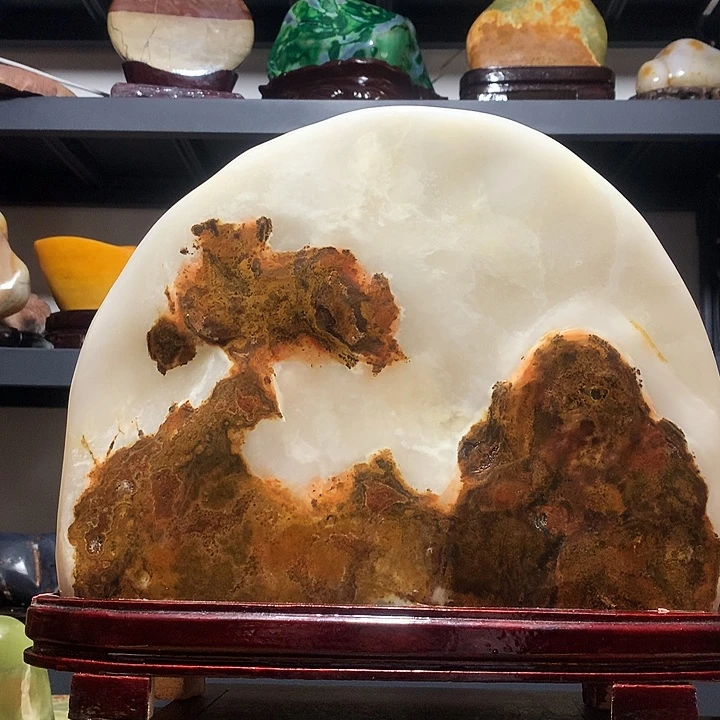 石材宽37厘米高33厘米