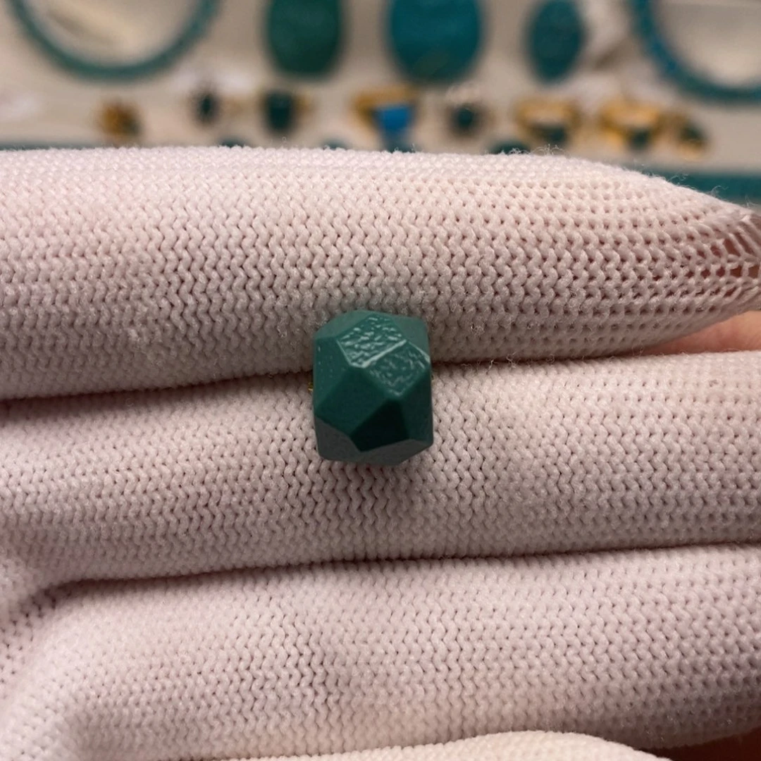 绿松石未镶嵌无相11.4mmAA233