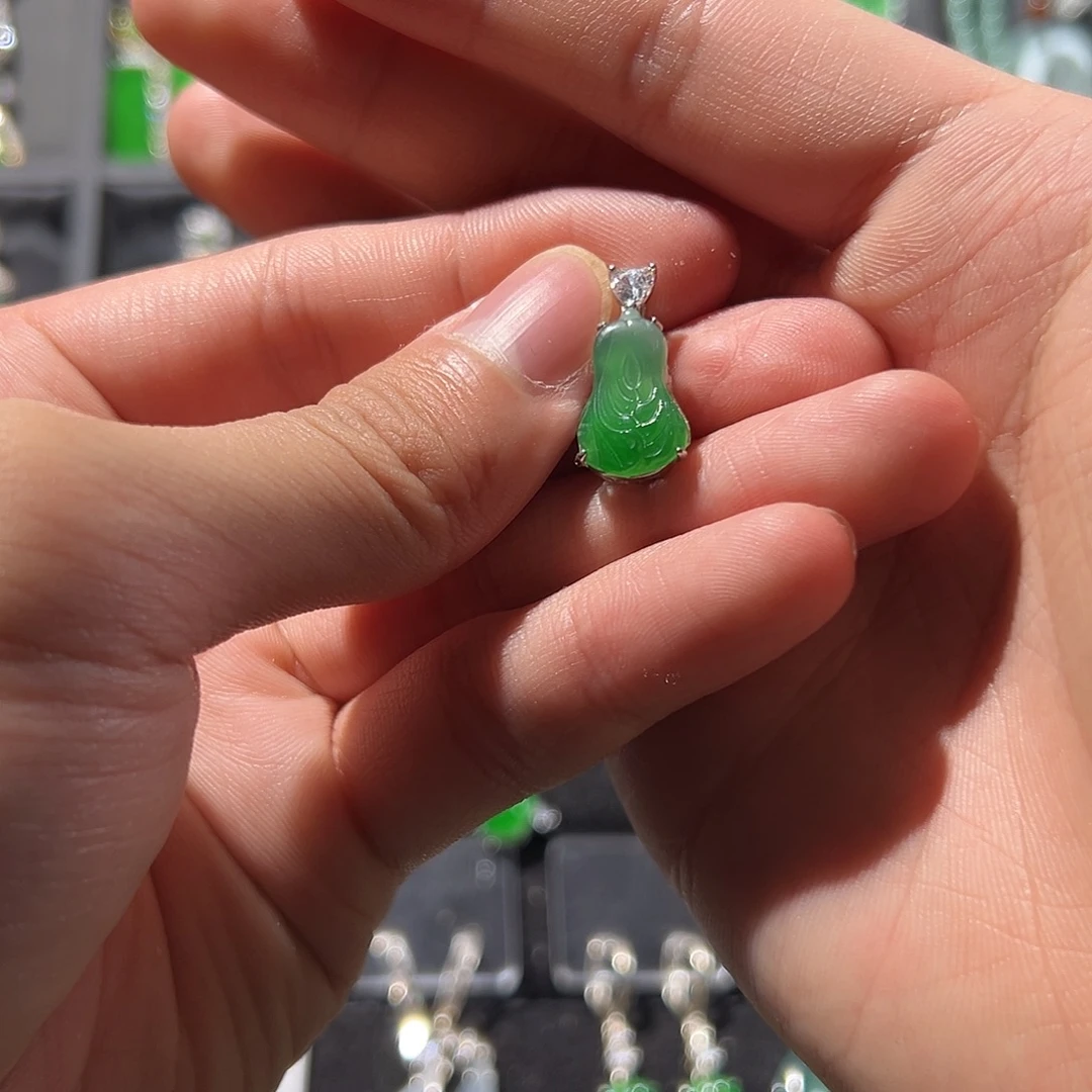 翡翠银S925镶嵌吊坠(不含链)