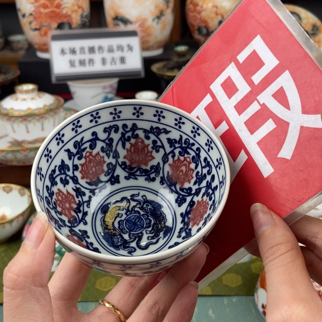 陶瓷的设计师是一个人的