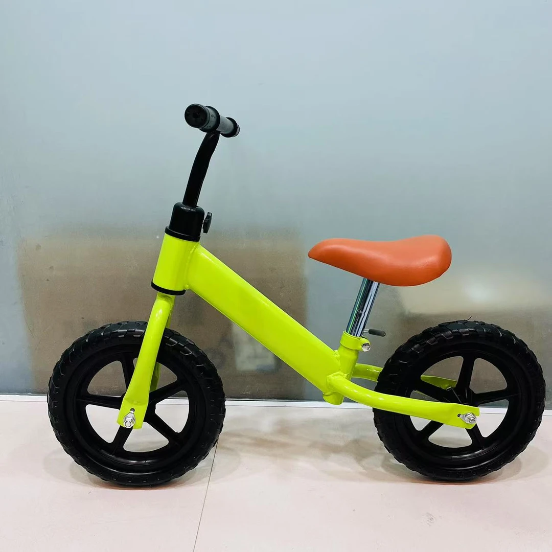平衡车无脚踏滑步车宝宝骑行玩具自行车1-6岁