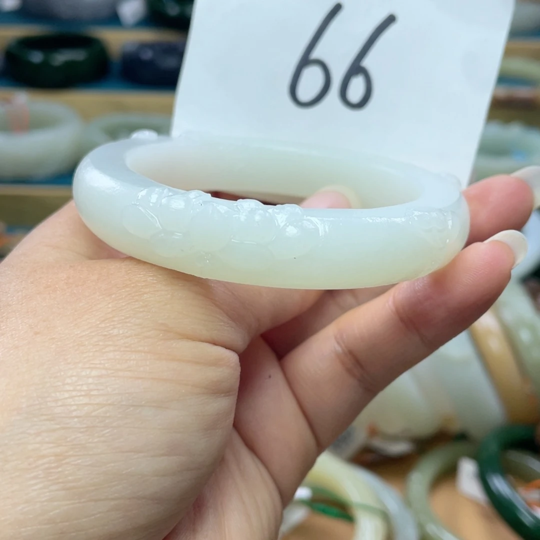未镶嵌手镯和田玉圈口55