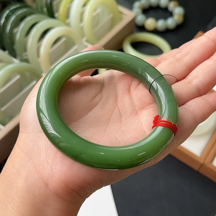 未镶嵌手镯和田玉58