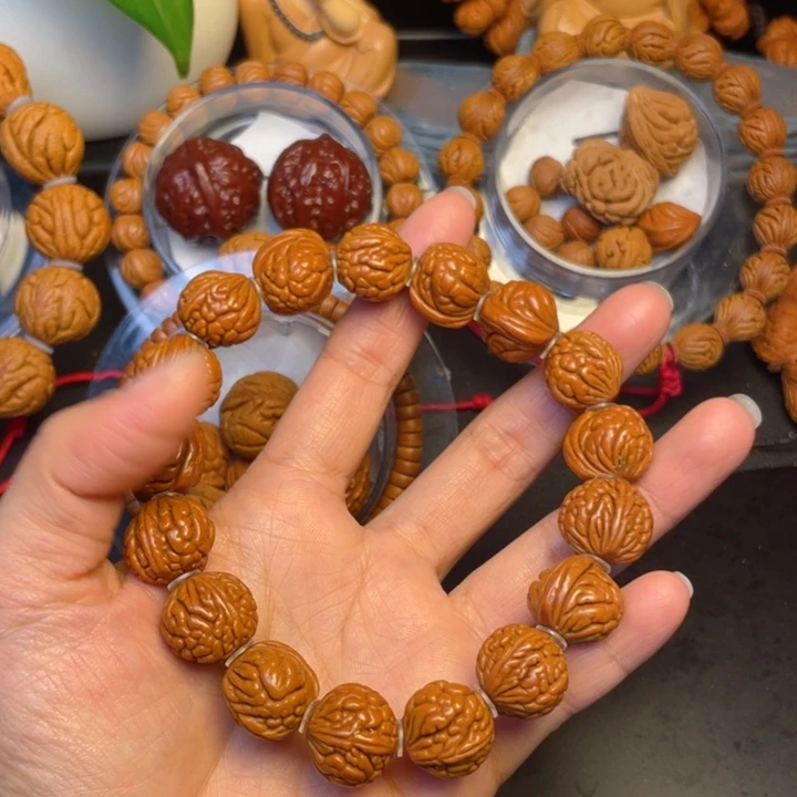 吊坠桃核龙纹桃核