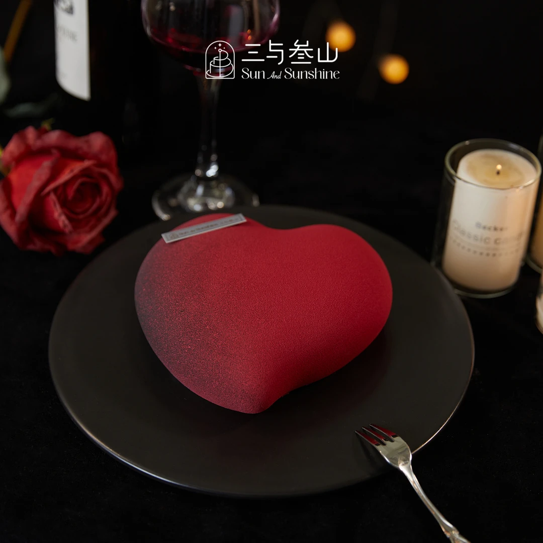 【次卡】玫瑰之心高档慕斯蛋糕-5.5英寸（奢华款）1次卡