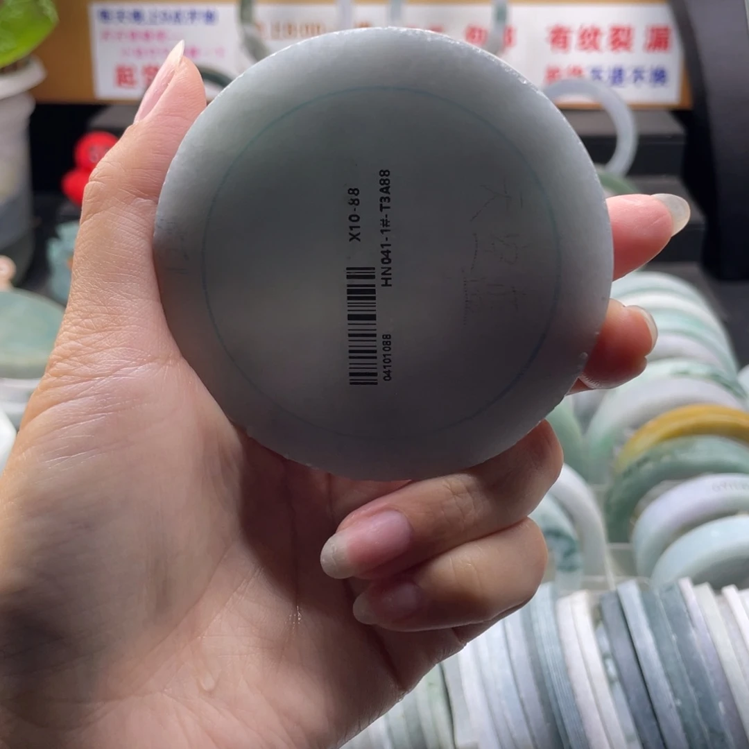 【闪购商品】未镶嵌手镯定制翡翠金****?