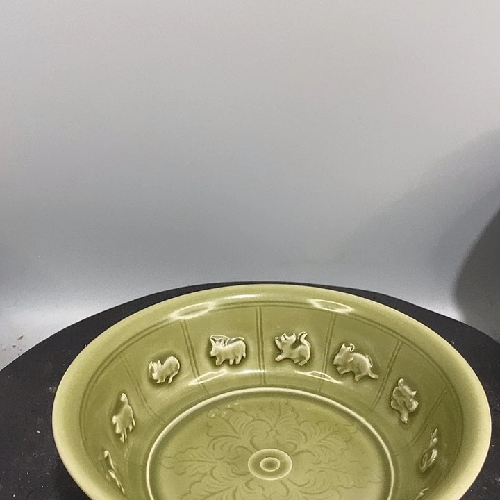 越窑十二生肖碗造型美观