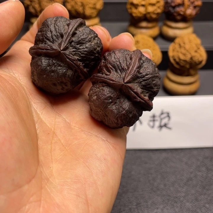 文玩核桃吊坠F玉鼎40