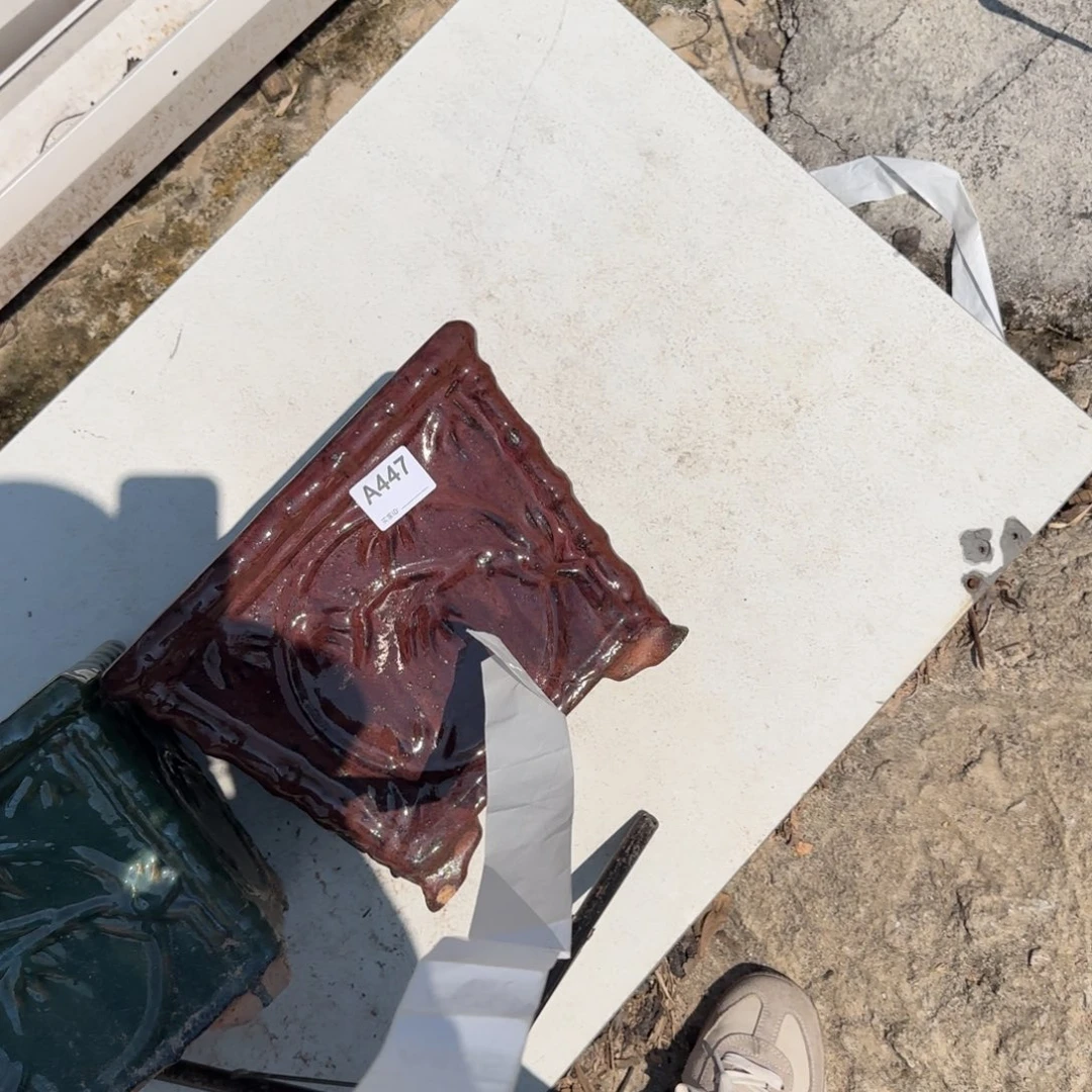 紫砂花盆M***生447瑕疵品