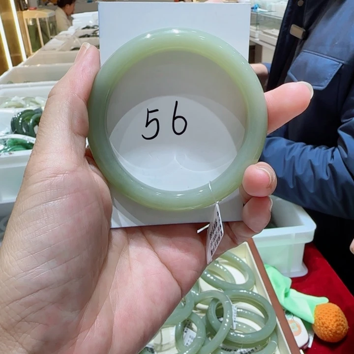 和田玉未镶嵌手镯028