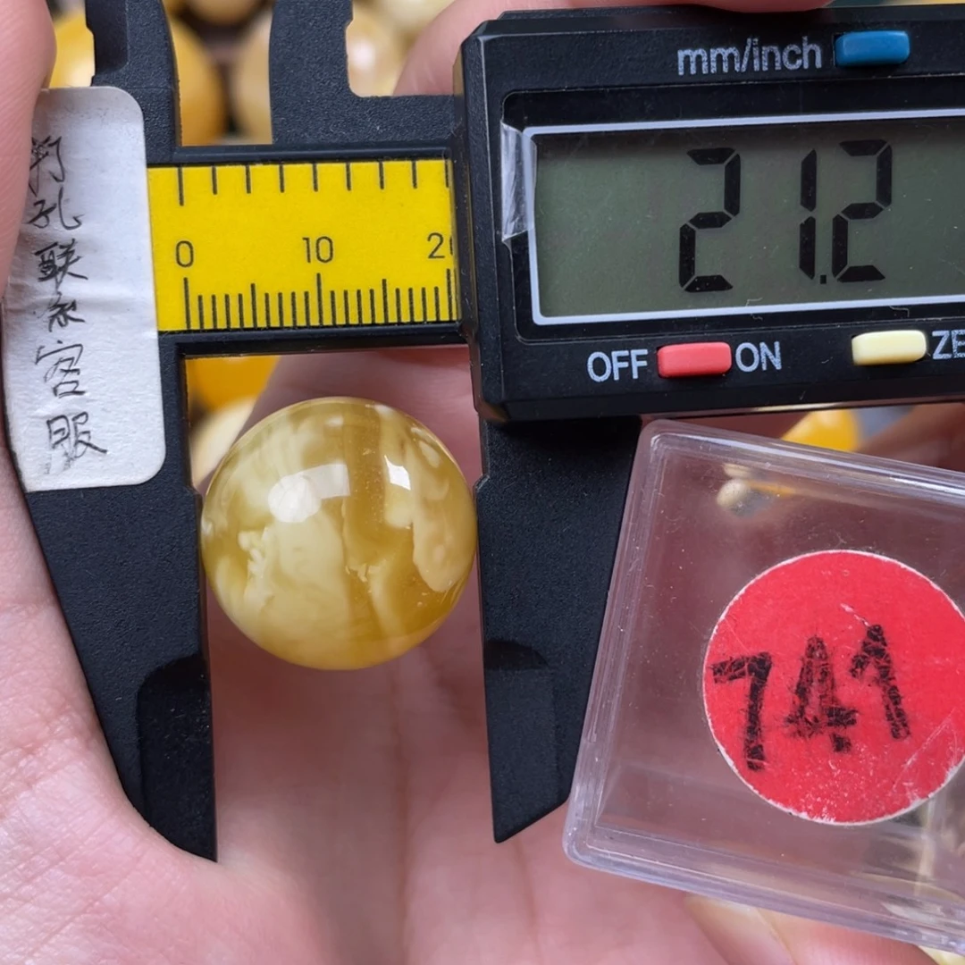 蜜蜡未镶嵌珠宝奇石微瑕