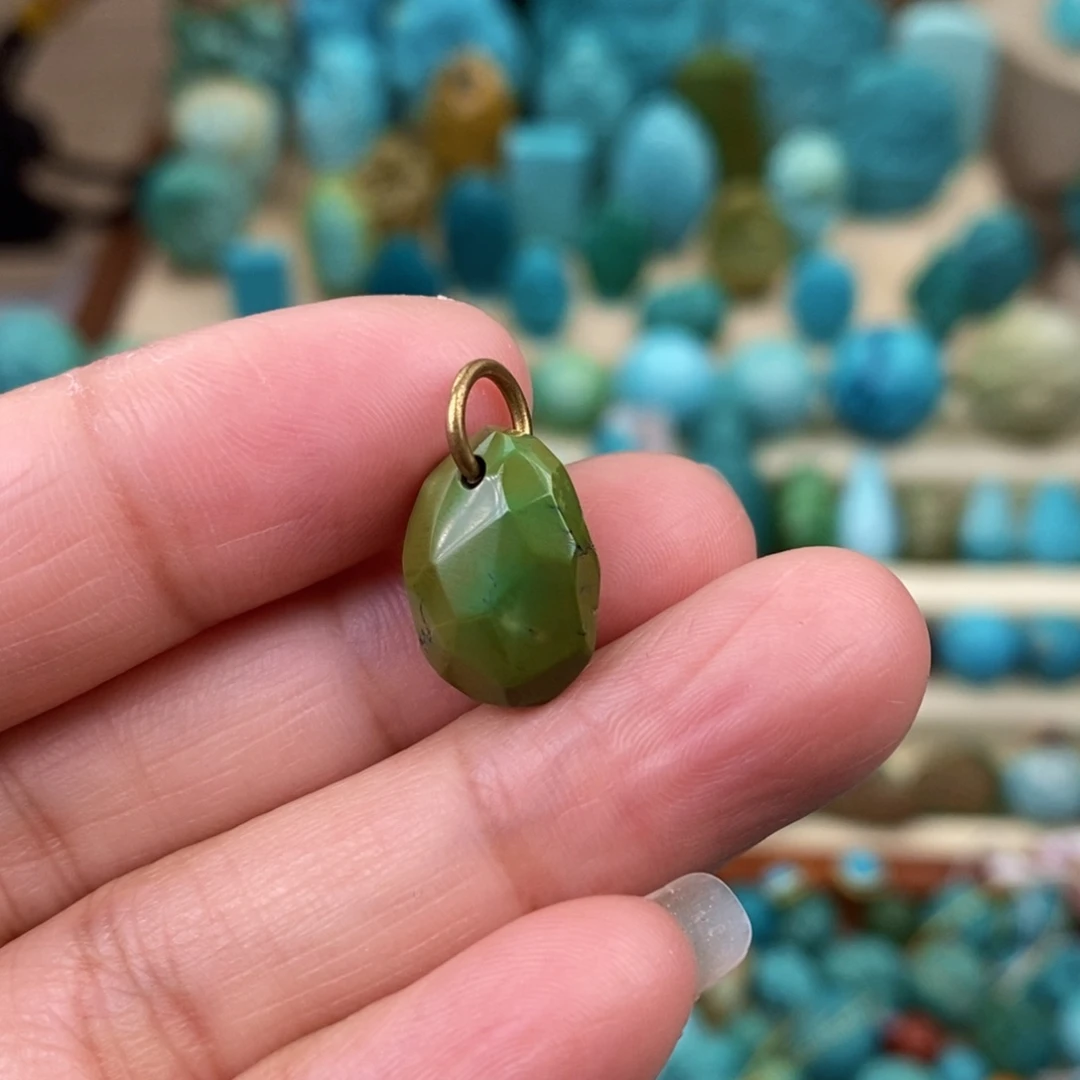 绿松石珠宝奇石未镶嵌