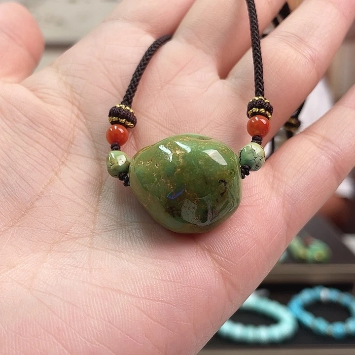 未镶嵌绿松石珠宝奇石