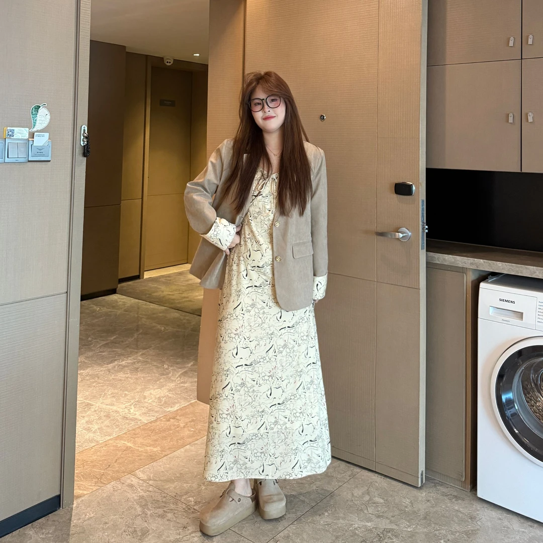 盈盈&南岛风大码女装春秋胖mm显瘦西装外套吊带连衣裙套装ZYY1444