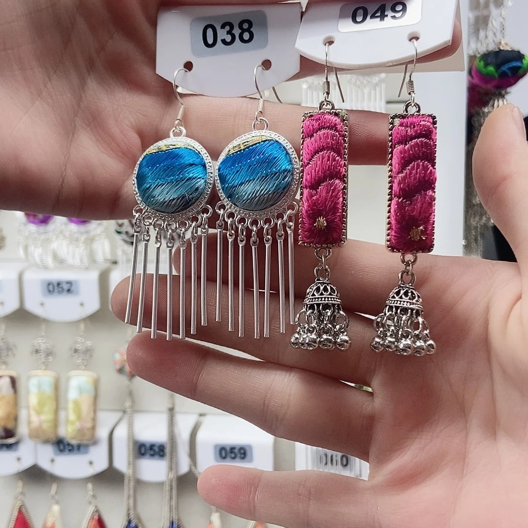 手串/手链核桃苗绣耳环