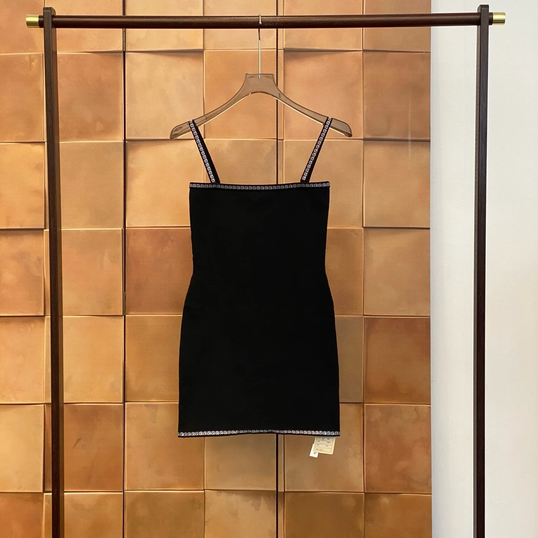 99新  Alexander Wang 黑色水钻字母边针织吊带裙/S码/99新/29382