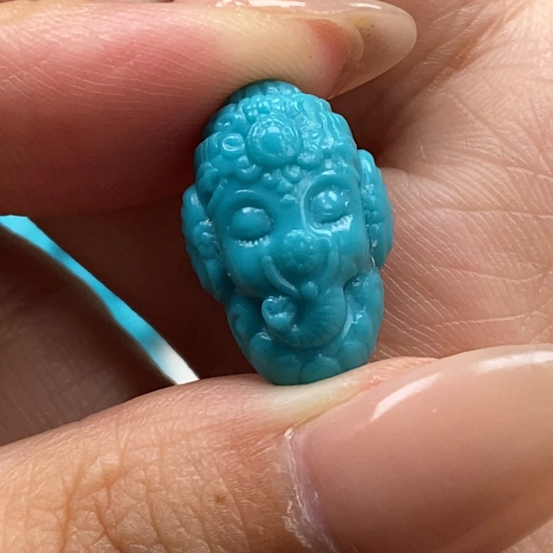 丫***座未镶嵌绿松石颈饰