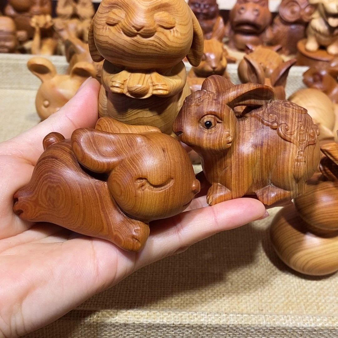 柏木（崖柏）r**n崖柏手把件，兔子x3