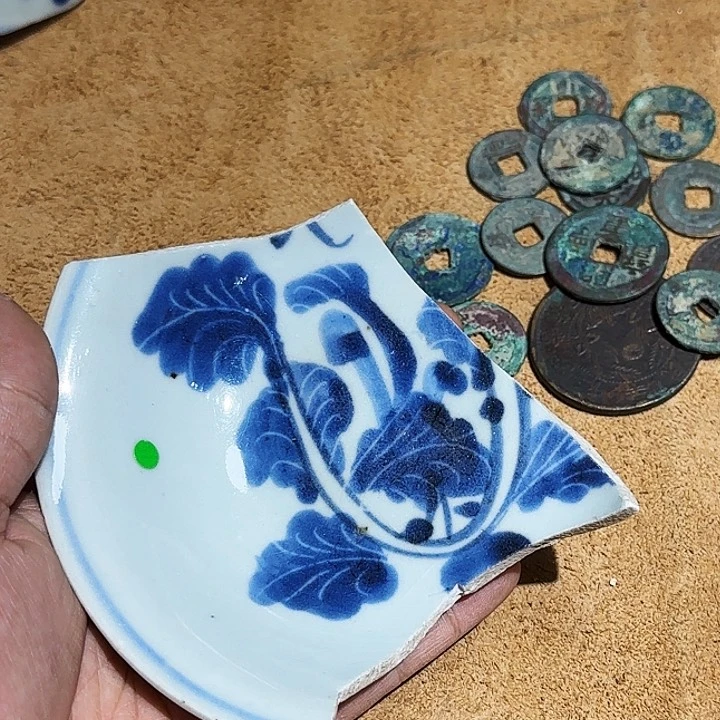 金铜精品瓷片标本学习